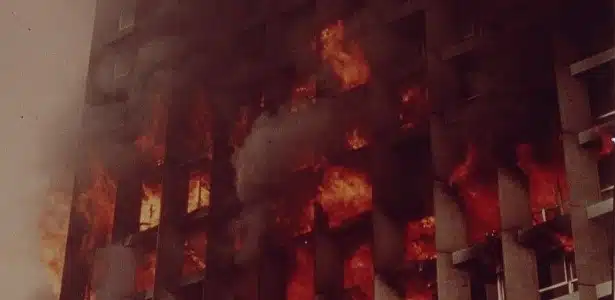 pressurizacao de escadas salva vida incendios 01